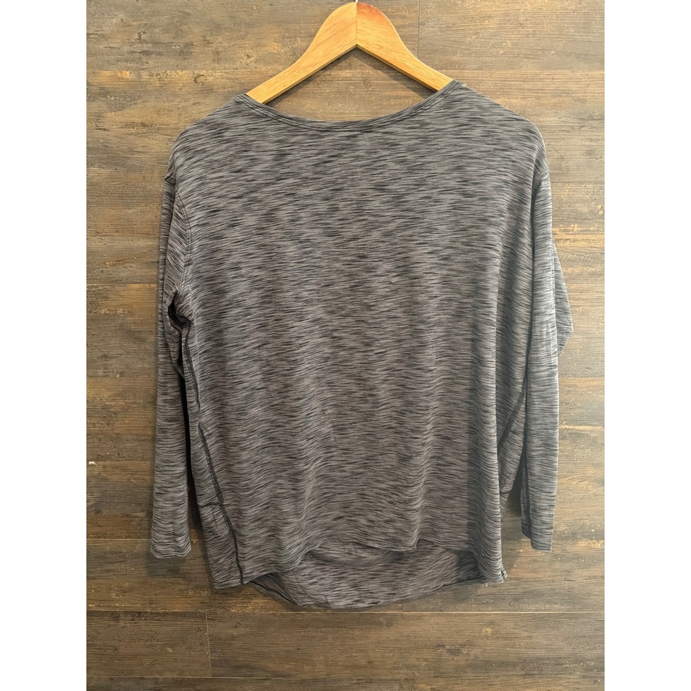 Lululemon Gray Space Dye Long Sleeve Activewear Top Relaxed Fit Curved Hem
